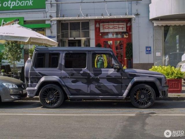 У Києві засвітився ексклюзивний Mercedes-Benz - фото 202354