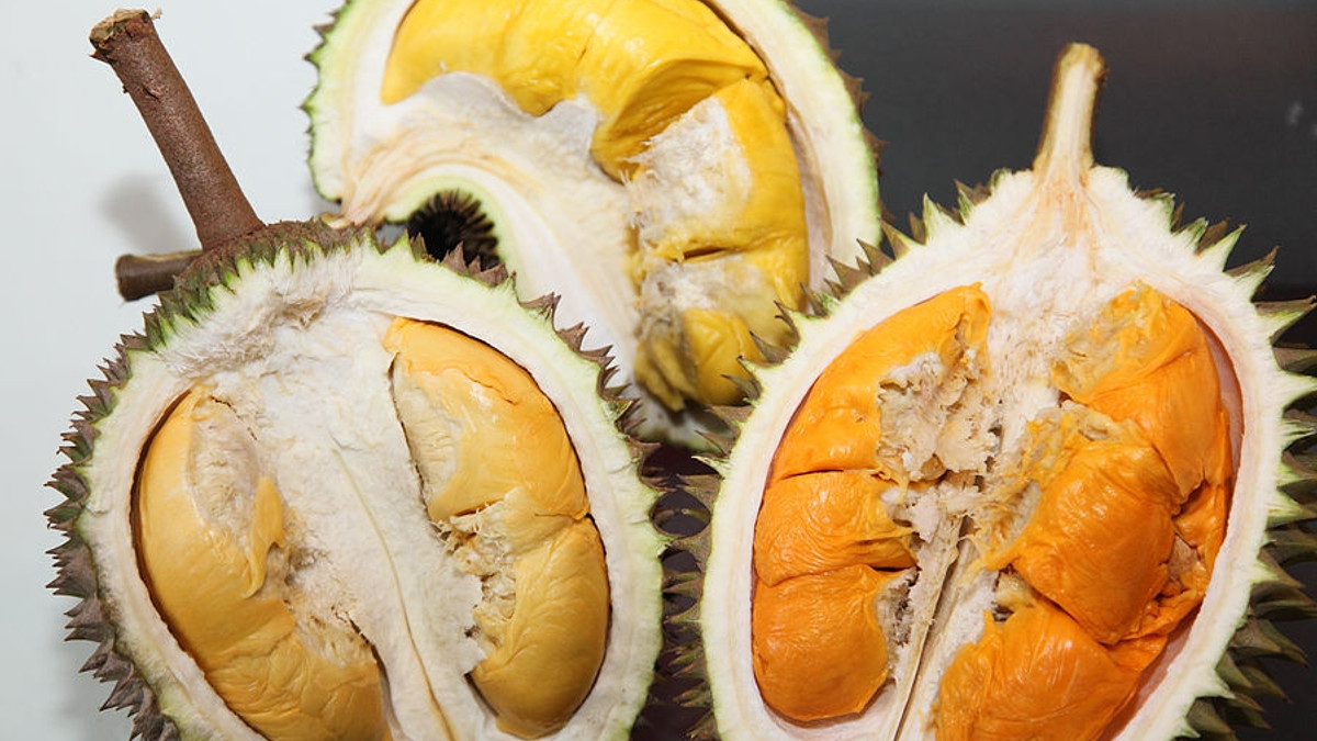 100 людей з'їли на камеру найогидніший фрукт на Землі - фото 1