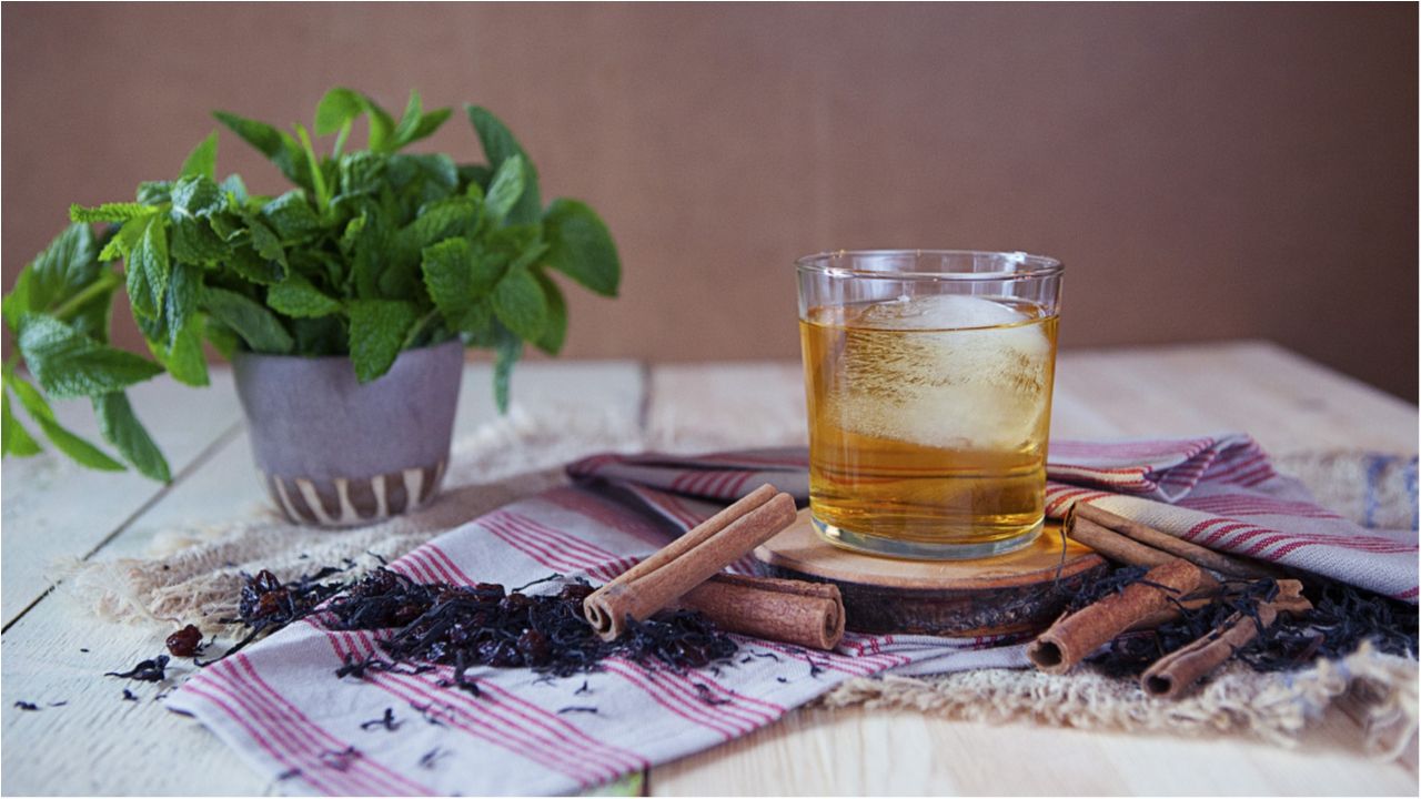 Цей популярний напій легко очистить організм