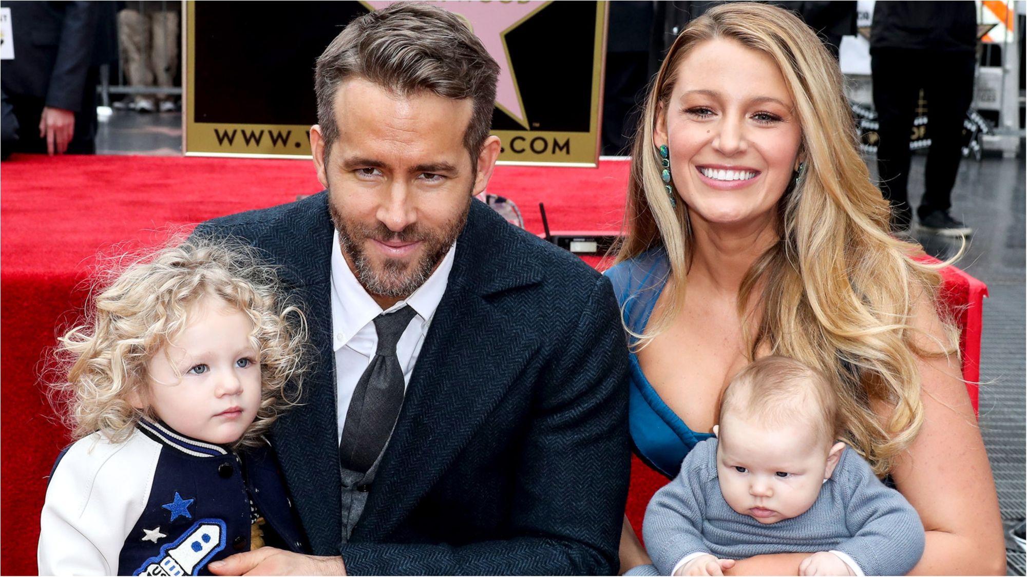 Відому голлівудську пару застукали на інтимному моменті