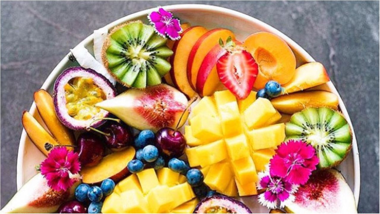 Названо фрукт, який здатен омолодити організм на 17 років