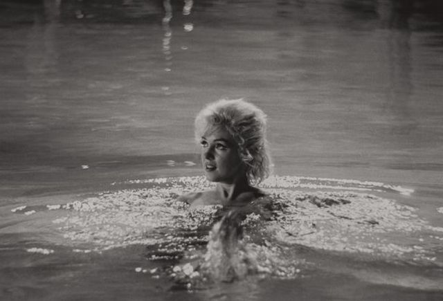 Пікантні знімки Мерлін Монро пустять з молотка - фото 200779