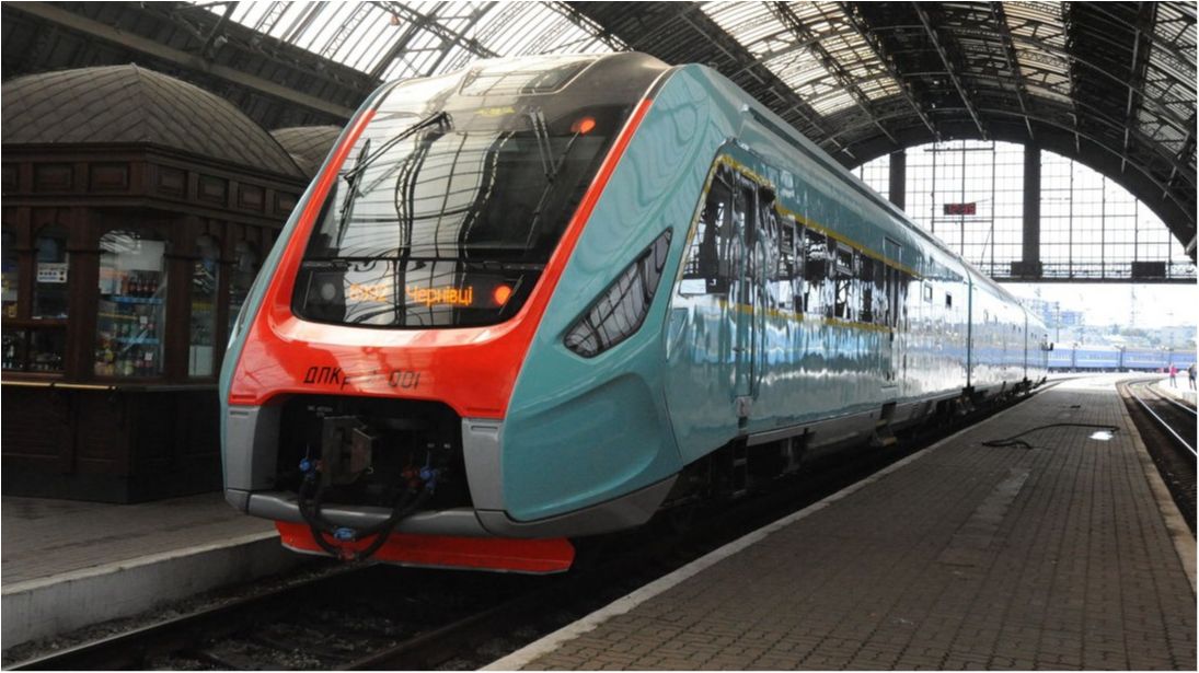 Укрзалізниця запровадить єдиний квиток на потяги й автобуси