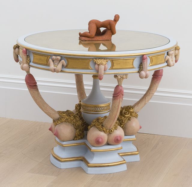 Стіл з еротичної кімнати Катерини II пустять з молотка (18+) - фото 200654