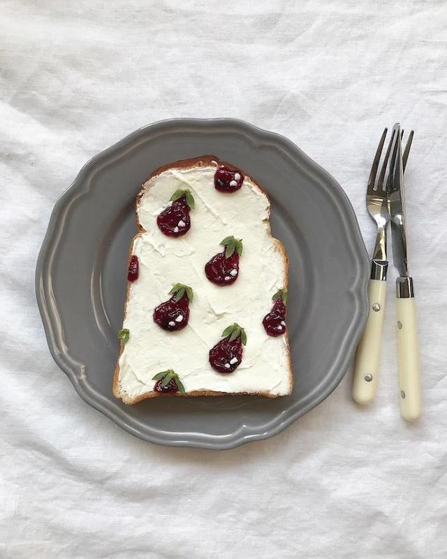 Японка перетворила нудний сніданок у мистецтво: смачні фото - фото 200827