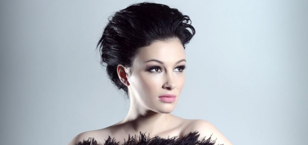 Анастасія Приходько поголилась налисо - фото 1