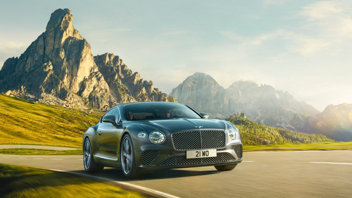Автомобілі Bentley оснастять голографічним дворецьким - фото 1