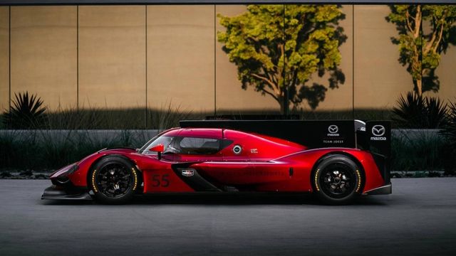 Розробка спортивного прототипа велася спільно з командою Joest Racing - фото 212385