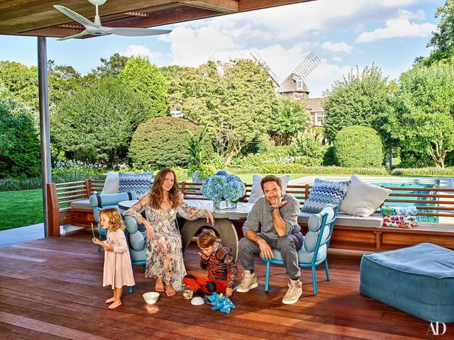 Як живе Роберт Дауні-молодший і тимчасове громадянство Польщі: 4 листопада у трьох фото - фото 206953