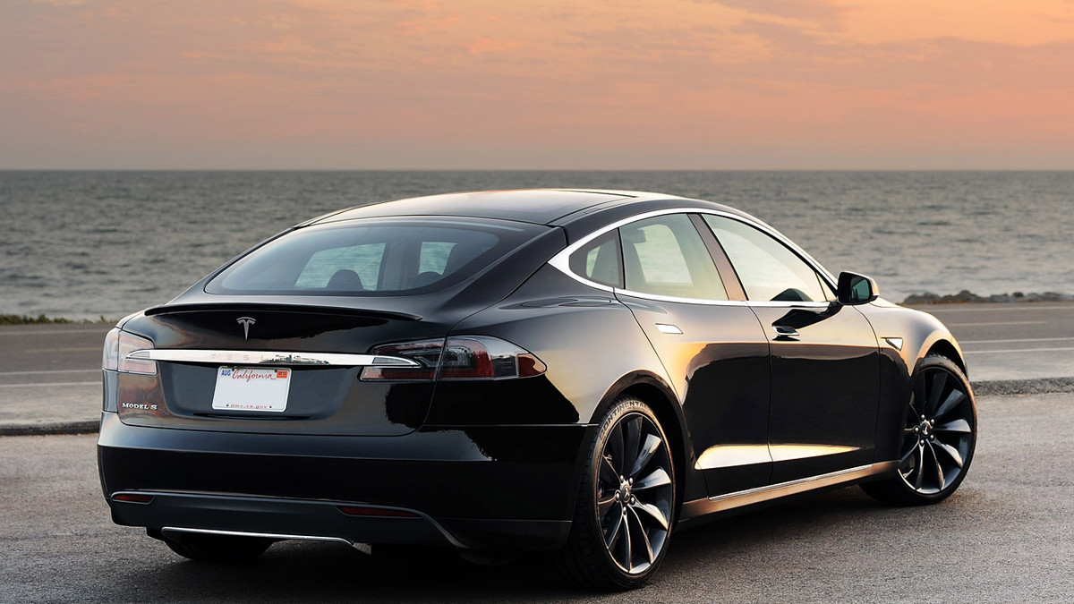 Tesla закінчила третій квартал з рекордним збитком - фото 1