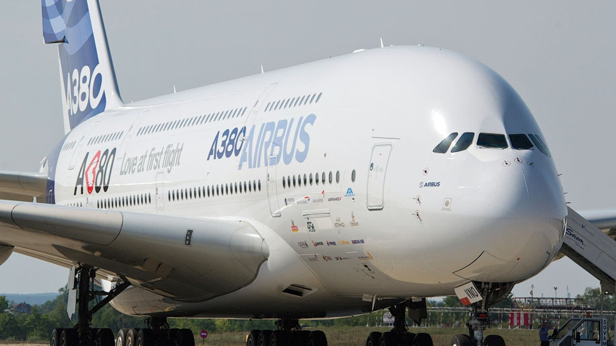 Airbus, Rolls-Royce та Siemens об'єдналися для створення гібридного літака - фото 1