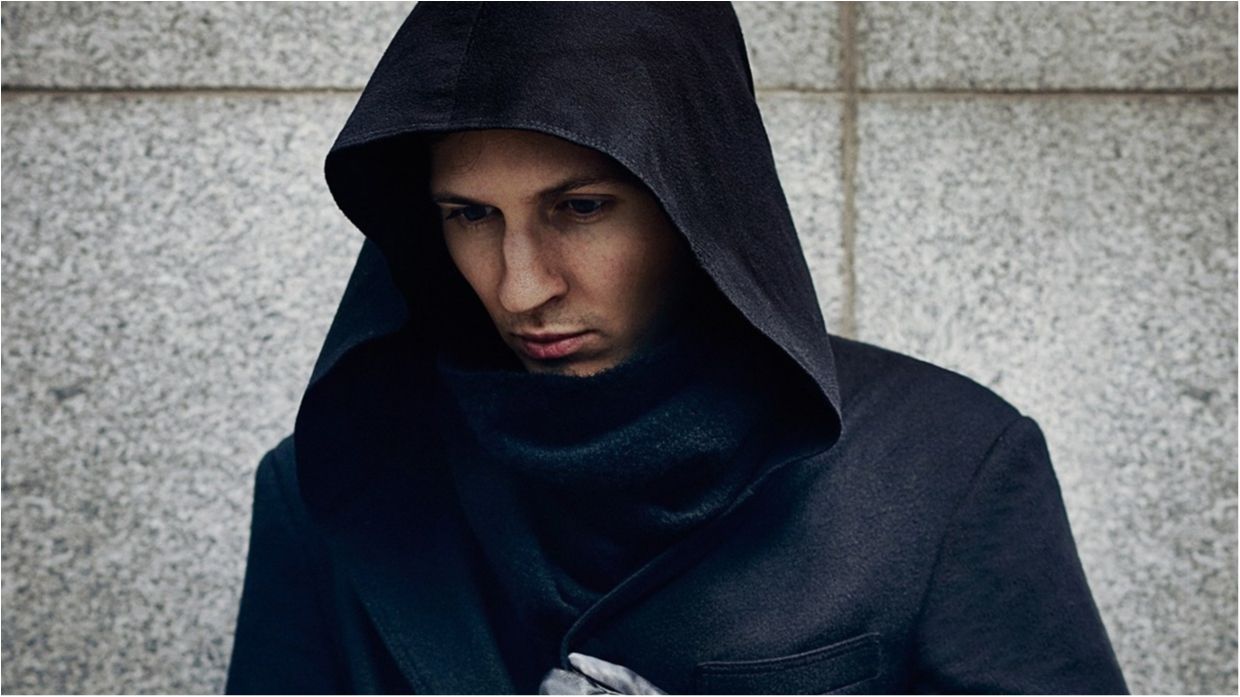 Оголеного Павла Дурова перетворили на мем