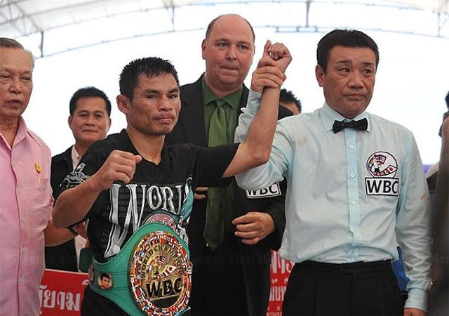 Боксер здобув 49 перемогу на професійному ринзі- фото 211905