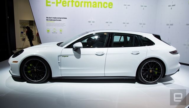 Porsche показала найпотужніший універсал - фото 212278