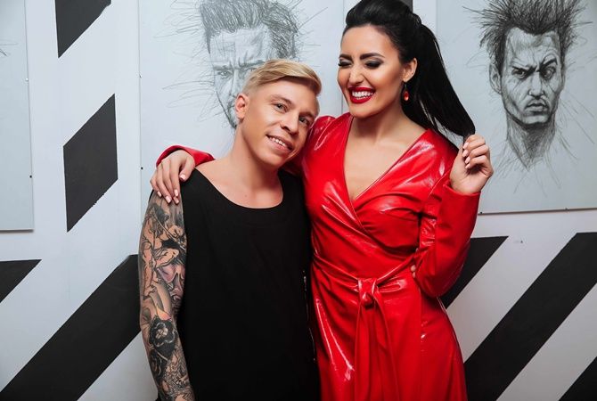 Між нами: відома українська співачка випустила новий кліп