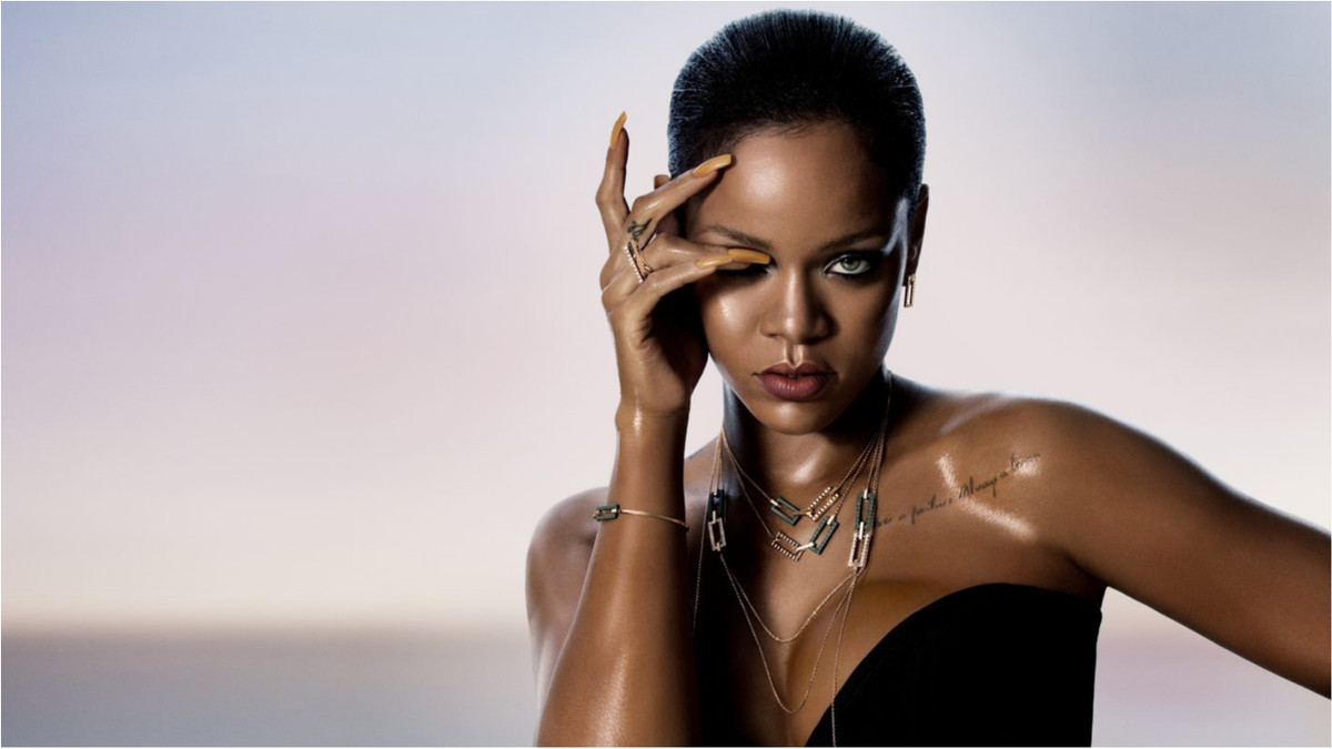 Rihanna знялася для Vogue - фото 1