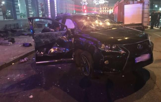 Дронова підозрюють в перетині перехрестя на жовтий сигнал - фото 1