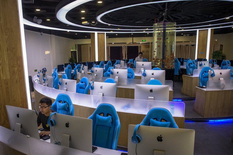 Skype зник з онлайн-магазинів додатків в Китаї