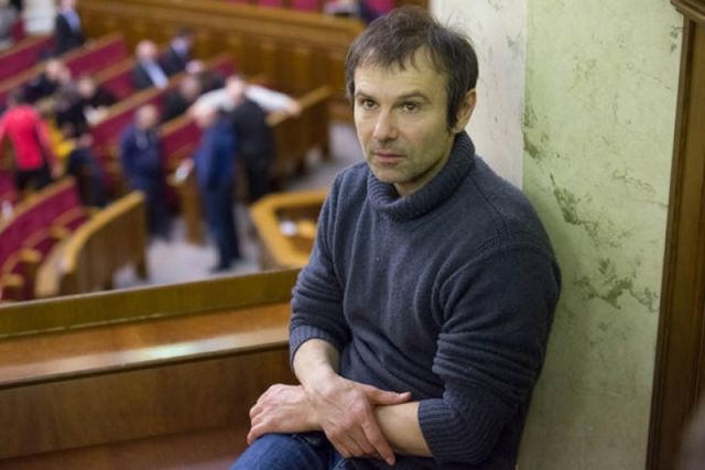 Святослав Вакарчук вже був нардепом - фото 208950