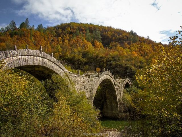 Kalogeriko Bridge, Ioannina. Built 1814 - фото 211852