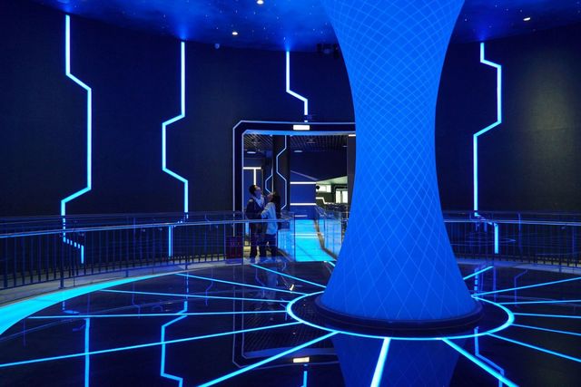 У Китаї добудували перший в світі парк віртуальної реальності - фото 211971