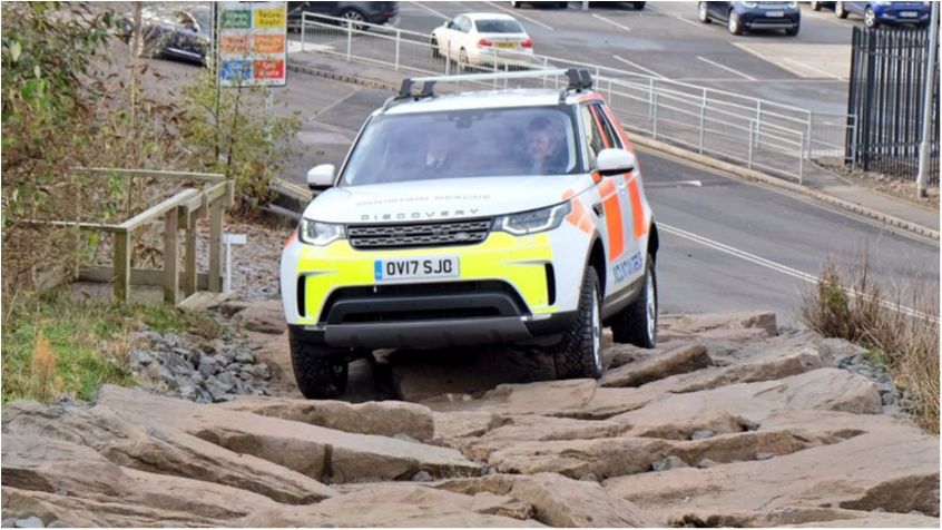 Кейт Міддлтон - чудовий водій! - фото 1