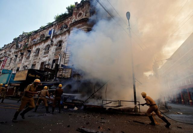 Як виглядають звичайні будні в Індії: вражаючі фото - фото 211315