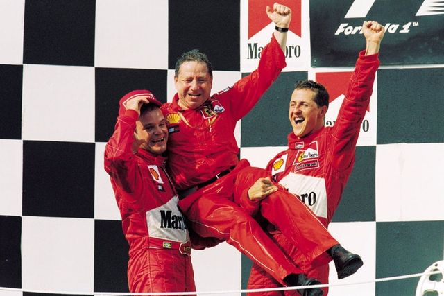 Чемпіонський болід Шумахера продали за понад 7 мільйонів доларів - фото 209713