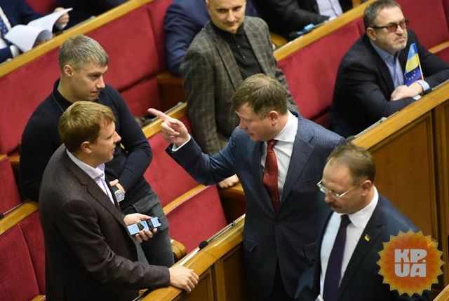 У Раді засвітився перший 