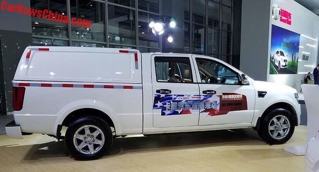 У Китаї презентовано електричний пікап Kawei K150 EV7 - фото 210530