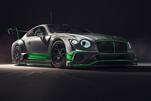 Bentley презентувала новий Continental GT3 - фото 208186