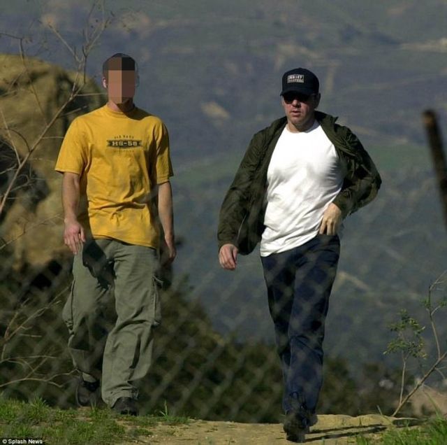 Кевін Спейсі з невідомим чоловіком - фото 207868