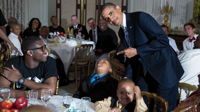 Персональний фотограф Барака Обами показав найкращі фото екс-президента - фото 207954