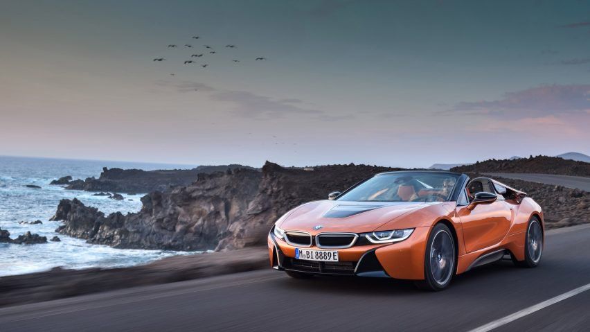 BMW показала гібридний спорткар i8 Roadster