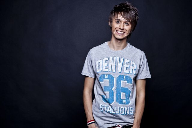 День української мови та чорна п'ятниця: 9 листопада у трьох фото - фото 208061