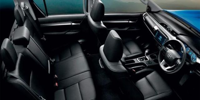 Представлена абсолютно нова версія пікапа від Toyota - фото 209178