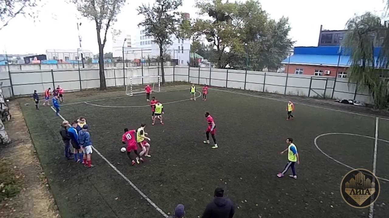 Африканський футболіст підірвав інтернет своїм фінтом