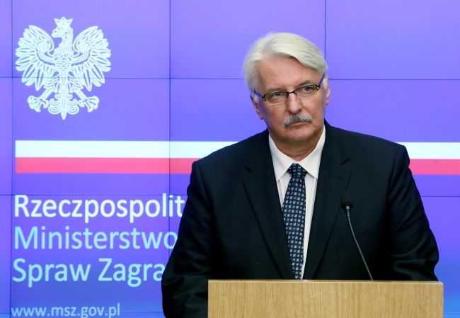 Варшава хоче заборонити в'їзд українцям із антипольськими поглядами