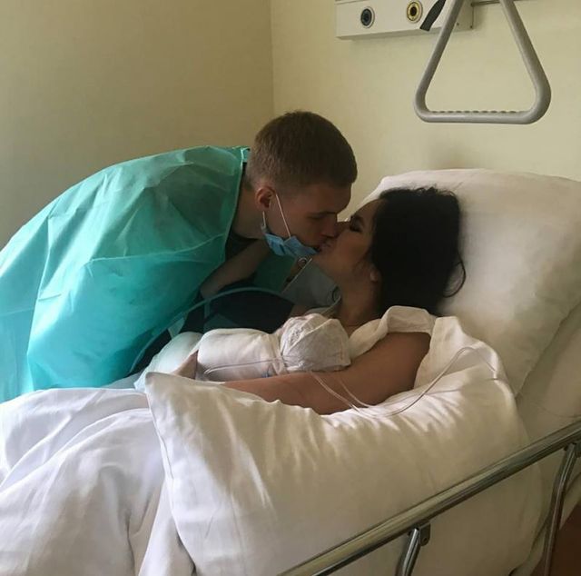 Футболіст Динамо став щасливим батьком - фото 209468