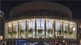 Тотальна розкіш: як виглядає магазин Apple в Дубаї