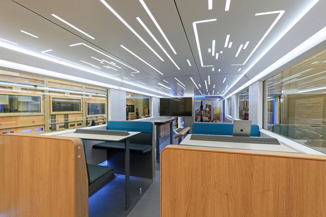 У Німеччині з'явиться поїзд майбутнього з тренажерним залом - фото 208941