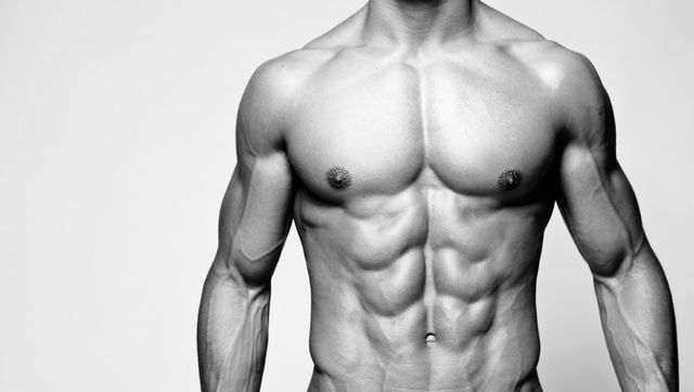 Історія геніального українця та секрети побудови великих м'язів: 6 листопада у трьох фото - фото 207292