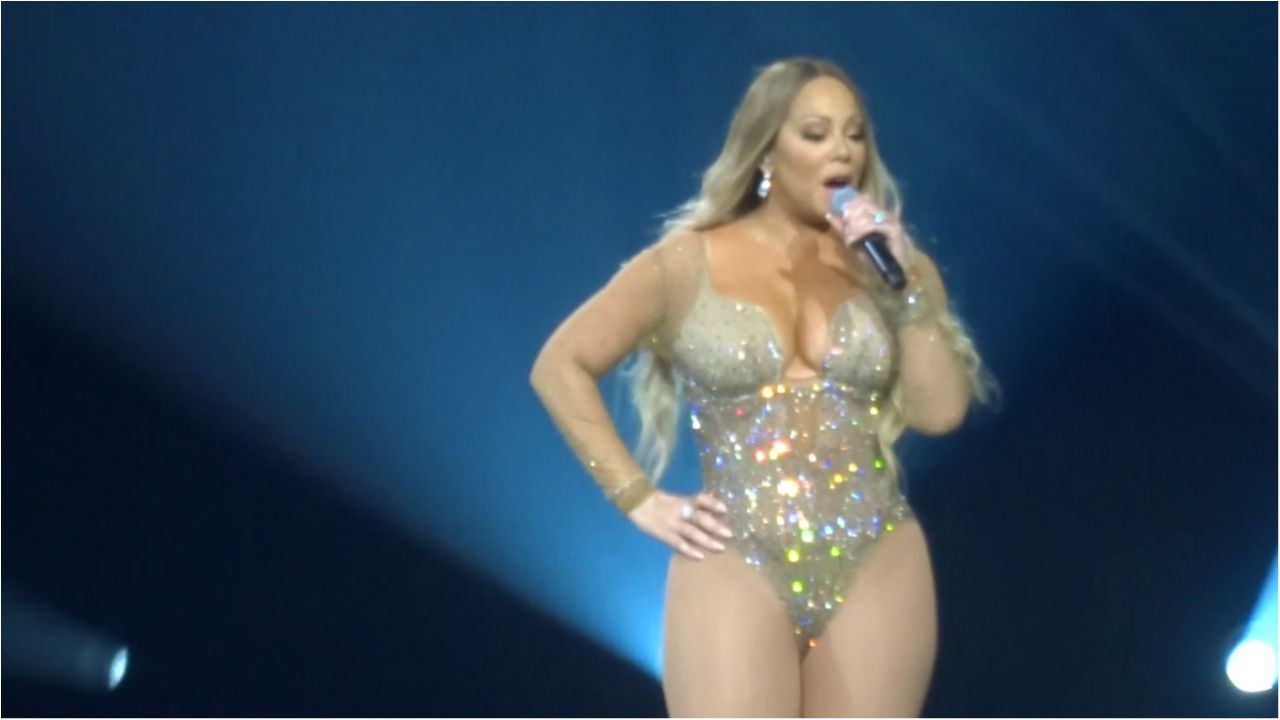 Відома співачка видалила частину шлунку заради краси