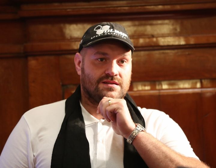 Скандальний Тайсон Ф'юрі здивував своїм виглядом: фотофакт