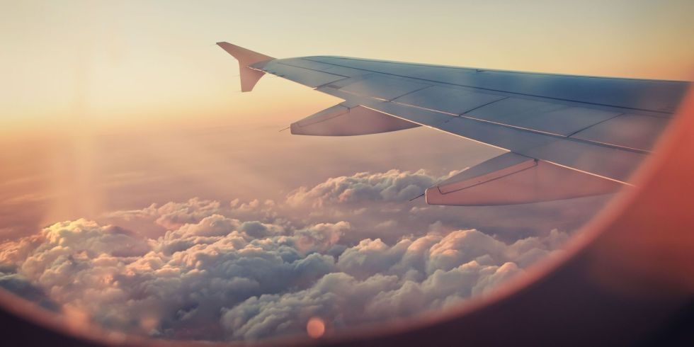 Ви здивуєтесь! Ось чому пасажири часто плачуть в літаках