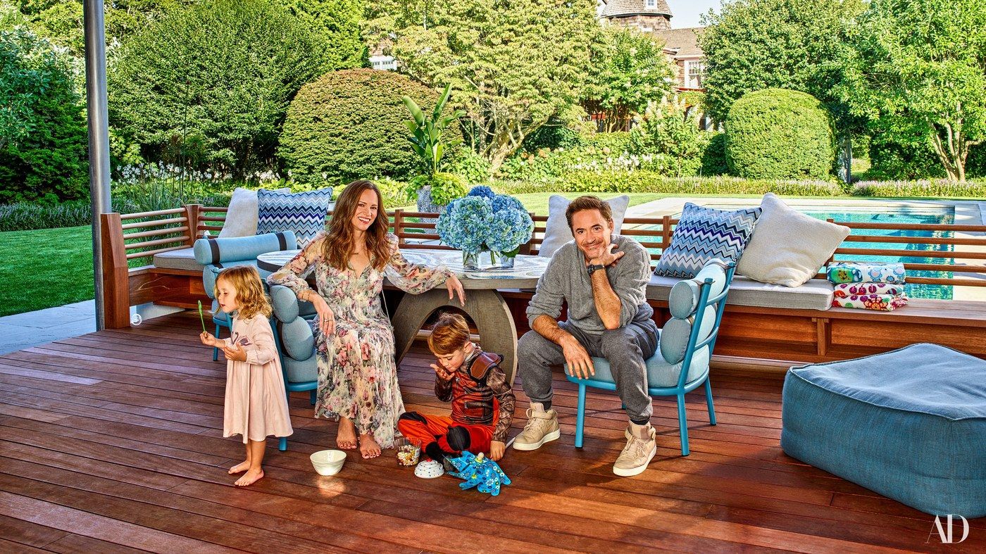 Дауні-молодший з родиною - фото 1