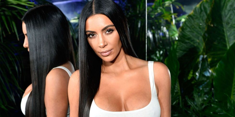 Кім Кардашян заробила на своїх парфумах 10 мільйонів доларів за 1 день