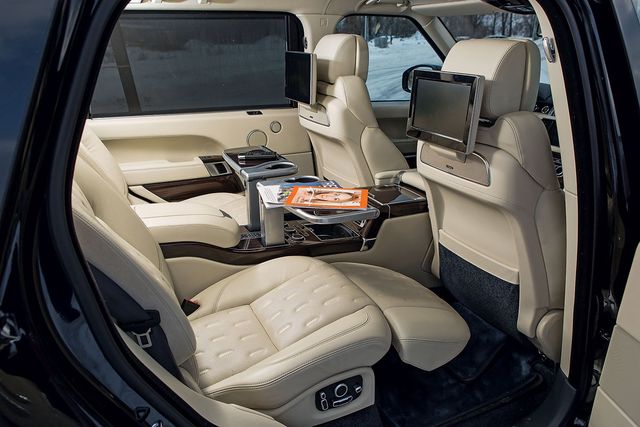 Дизельний 4,4-літровий агрегат видає потужність 339 кінських сил- фото 211889