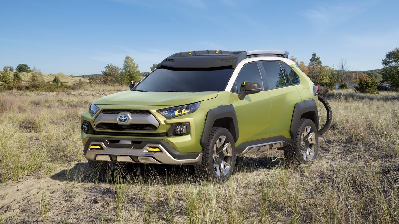 Toyota показала футуристичний концепт кросовера