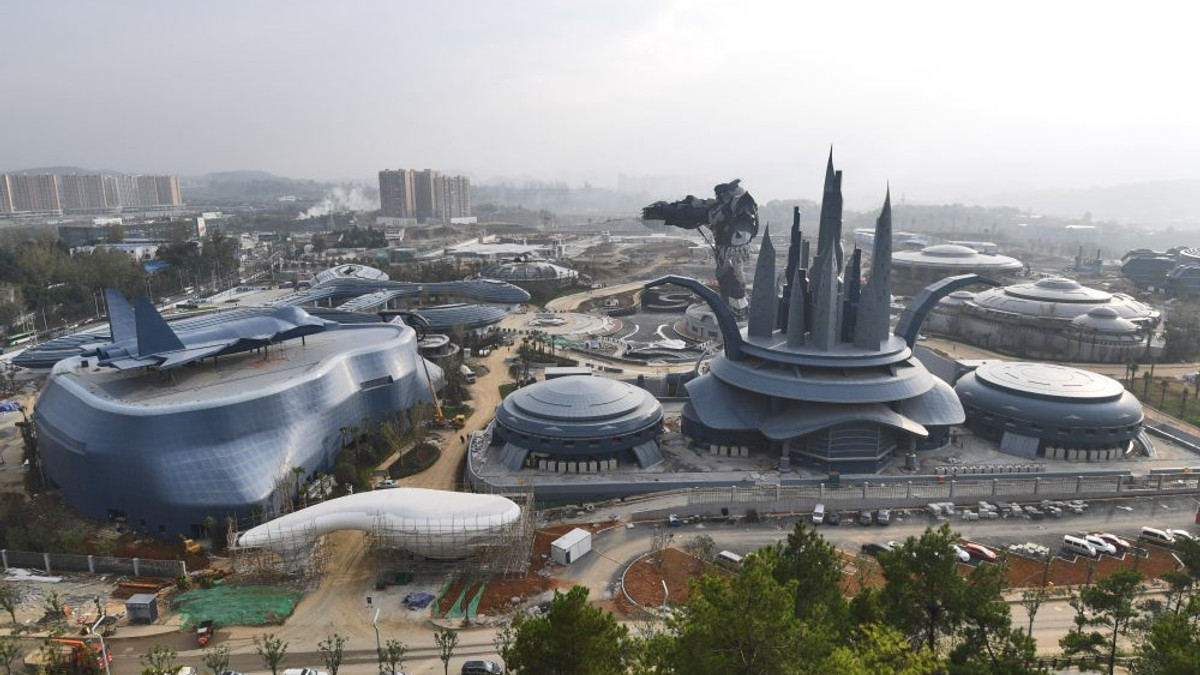 У Китаї закінчили будівництво парку віртуальної реальності - фото 1